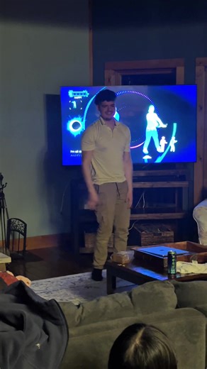 Tyson's, Virginia Barber 📍 Always accepting new clients ! Tap the link in bio to set an appointment with me 📌 #dmvbarbertysons #dmvbarbers #foryou #bestdmvbarber #midfade