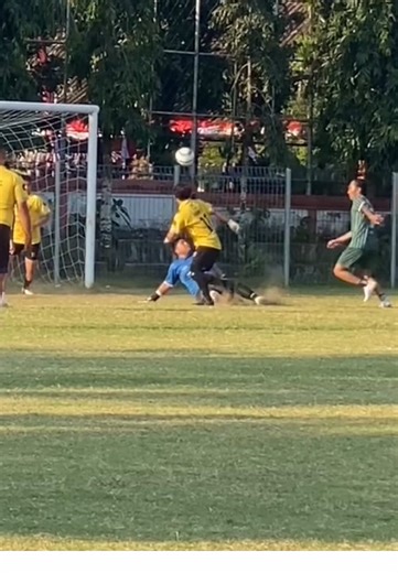 Football Skills Analysis: Neymar and Messi Goals