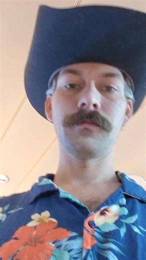 Just wanted to say Hey from Day One of @countrycruising | William Michael Morgan