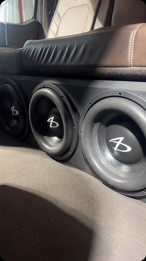 Jeffs Custom Car Audio | Another 3 12” build featuring (3) @audiodynamics 4000’s powered by an Audio Dynamics 4000.1 @ .67 ohm. Installed by @tss.thestereoshop in... | Instagram