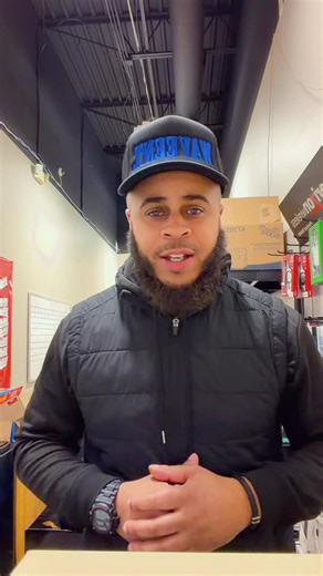 🗣️ When the DMs go from “how much for the lease?” to “send the invoice” real fast 💨 Another placement loading… 🔥 Let’s work‼️ 🗣️ Have an amazing Friday ✅🔥💯 🗣️DM ME SO YOU CAN LOAD YOUR VAULT UP WITH BEATS FOR THIS WEEKEND #follow #studio #beats #musicproducers #shop