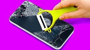 1.7M views · 1.4K shares | 30 genius phone life hacks: | FoodGasmic | Facebook