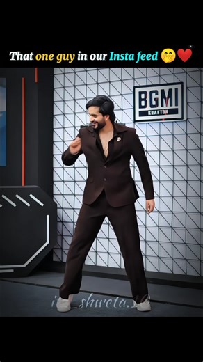 ❥𝑺𝒉𝒘𝒆𝒕𝒂𐙚 on Instagram: "Peecha decoration bhi acha hai 😂😭❤️ . . . . . . . . . @fukra_insaan . . . . . . . . . . #abhishekmalhan #fukrainsaan #fyp #fypシ #foryou explore viral trending smile"