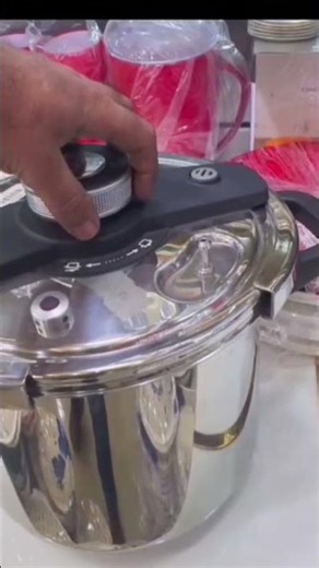 Fast Cooking Pressure Cooker with Even Heat DistributionKitchen Essential Pressure Cooker