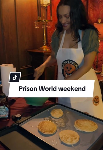 Prison World Weekend with the one and only, @katgraham ✨🥞 Who’s ready? Stay tuned for more info! See you soon 🤍 #tvd #tvdu #thevampirediaries #bonniebennett #katgraham