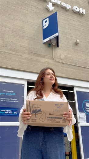 💁🏽‍♀️ She don(ate)d to Goodwill … and left no crumbs. ✨ 😊 Find a location near you! #Goodwill #GoodwillDonor #Donate #DonateToGoodwill | Goodwill of Central and Northern Arizona