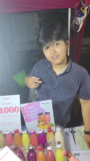 Discover Jakarta's Cheapest Mixed Juice for 50 Cents