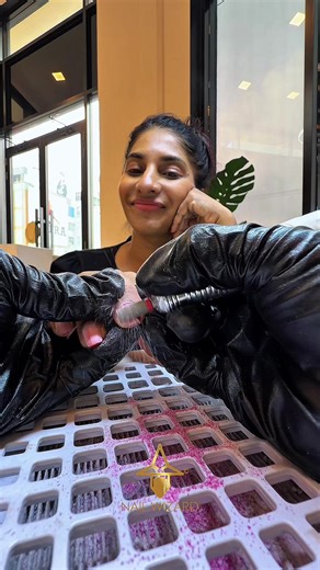 Best Nail Salon in Colombo: Artistry and Expertise