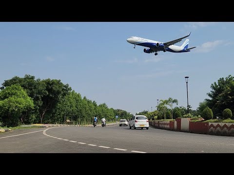 Stunning takeoff & landing scenes || Airlines smooth landing screan