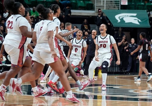 Muskegon outlasts Detroit Renaissance for 1st girls basketball title