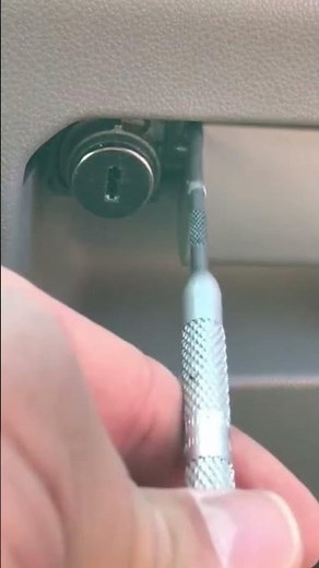 QUICK TIP: How to Open a Stuck Glovebox on a Honda #shorts