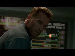 Collateral Damage 2002 Gordan chases after the terrorist scene