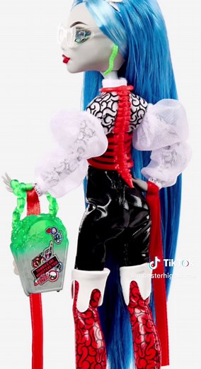 Introducing Ghoulia Yelps: Monster High's Newest Doll!