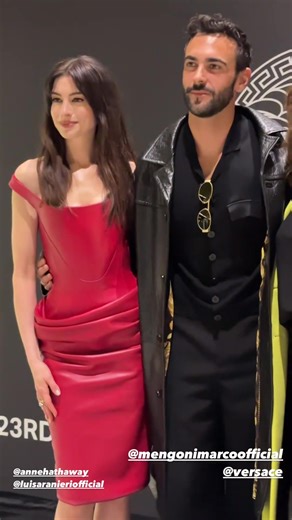 353K views · 7.4K reactions | Sfilata di Versace, Versace Fall-Winter 2024/2025 Fashion Show. Anne Hathaway, Marco e Luisa Ranieri. (Milano, 23.02.2024)  Dalle Instagram stories @latarma | The Crazy World of Marco Mengoni | Facebook