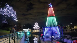 5.5K views · 168 reactions | Here's the 5-minute Christmas tree light show in its entirety. Merry Christmas from the San Antonio Heron! | Downtown San Antonio News | Facebook