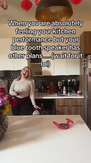 Hilarious Singing Fails in Musical Theatre
