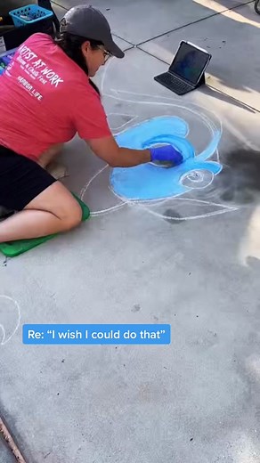 Just keep chalking 🤣🐠💙 #dory #findingdory #justkeepswimming #sidewalkchalk #sidewalkart #sidewalkchalkartist #chalkart #chalktok #fyp #foryou #sidewalkchalkart