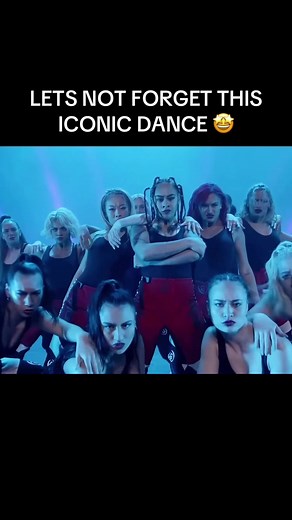 Iconic Royal Family Dance Performance