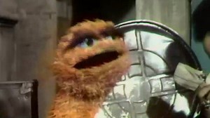 38K views · 2.2K reactions | Oscar's trash is Oscar's treasure!  #OldSchoolSesame | Sesame Street | Facebook