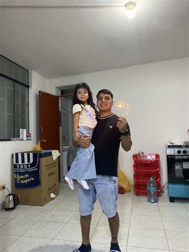 Gracias por amar a mi hija como si fuera tuya , gracias por formar parte de nosotras te amamos mucho 🐽❤️ @Jhowar Alvines Alayo 🕸️ #novio #hijo #Viral #mamaprimeriza #maternidade