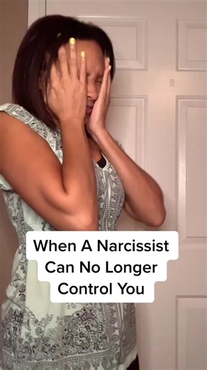 Dealing with Narcissists: When They Lose Control
