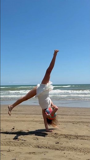 One-Hand Cartwheel with a Ball 🤸‍♀️ Emma Gymnastics