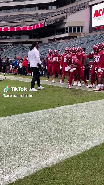 Effective Defensive Line Drills for Football Training