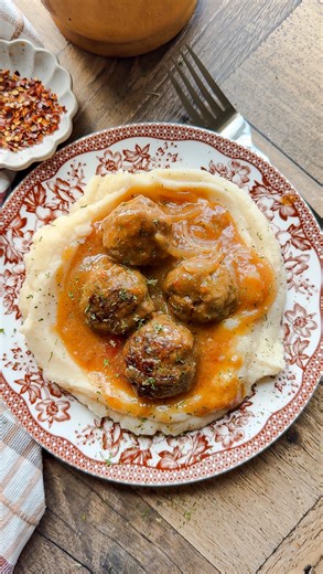 Laura Vitale on Instagram: "You know that meal that just feels like a hug? This is it. A classic given just a little makeover (because everyone loves a meatball!!) smothered in a delicious gravy ready to snuggle on a bed of creamy mash. You’ve GOT to make this STAT! Recipe below! As far as cooking goes, all you need is to sear the meatballs then just simmer them in the gravy for 20 minutes and they are perfect. So easy! For the Meatballs 1lb of Ground Beef 1 Egg 1/4 cup of Breadcrumbs 1 tsp of G