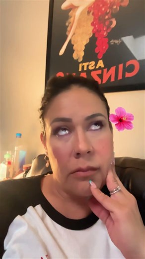 #dothingsyoudontwanttodo why does my old a** try to do these trends?!! 😆￼