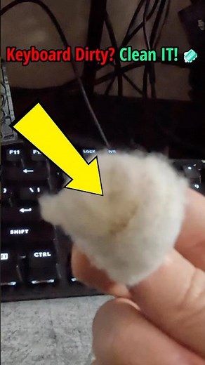 The RIGHT Way to Clean 🧼 Your Keyboard! (Quick and Easy)