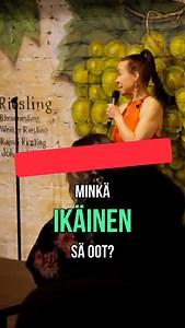 Kultainen 90-luku, nuoruus ja älyämpärit! Kuka muistaa? 😄 #standupkoomikko #huumori #ämpäri #90luku #nuoruus | Saana Peltola