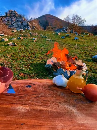 🔴Atenção! A HISTÓRIA COMPLETA está te esperando. Procure por LisoReddit no YouTube🎬 PAGUEI TODA A CEIA DE NATAL — E MINHA MÃE DISSE QUE EU NÃO PODIA IR