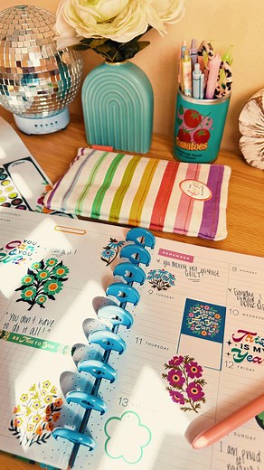 Happy Planner® | Customizable Planners, Journals & Stickers on Instagram: " We all get a little discouraged from time to time, and leaving little notes for ourselves can make a huge difference in our week.  Natasha shares how using encouraging stickers and writing out positive affirmations to herself helps her conquer the week! ⁠ ⁠ Remember, planning is different for everyone, and always do what works for ⁠ YOU! ✨⁠ ⁠ By @lacasadenatasha"