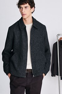 【New arrivals】定番アイテム カジュアルからスマートまで揃う、万能スタイルをチェック。 ▸ https://hm.info/6188frmgq | H&M