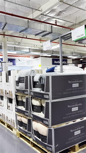 📱¿Ya tienes el app de PriceSmart? Todo lo que necesitas, ¡a un tap de distancia! 😎🛒 Compra fácil, rápida y sin complicaciones. #PriceSmartApp Descargala aquí: Google play https://ow.ly/VqM950Wxp7c Apple play https://ow.ly/Ky3n50Wxp7e | PriceSmart Colombia