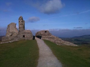 Montgomery vára, A walesi bárdok helyszíne » Közel és távol utazás