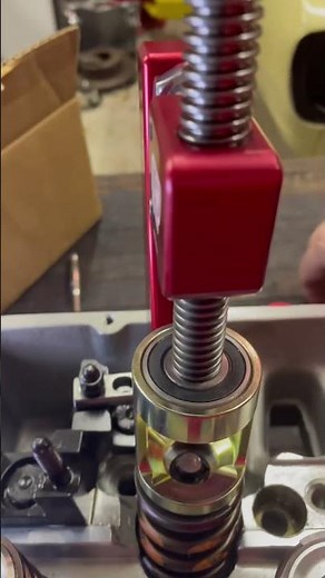 How to, Tech Tips, LSM SC-515 valve spring removal tool, Big Chief Big Duke heads, Tips and Tricks.