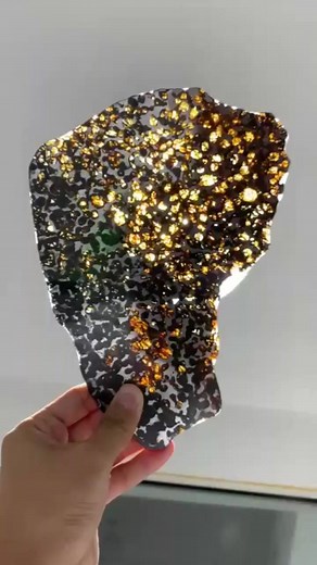 Gemstones from space | Frank Wolf