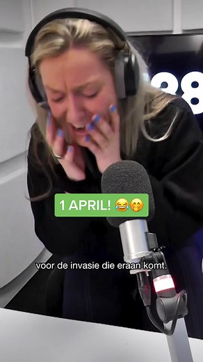 Intergalactische alien prank op Julia voor 1 april