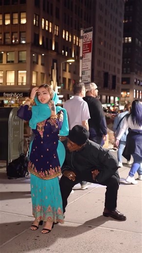 Shilpa Sethi on Instagram: "Just trying to film 🎥 my reel respectfully"