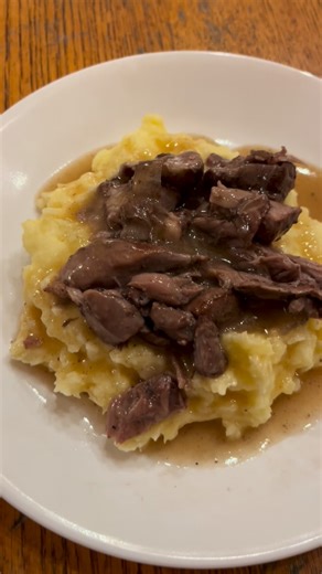 Darcie Crider on Instagram: "Braising is easy and works for shanks, blade roasts, and neck roasts as well as chuck roasts. Flavorful and savory braised dishes start by making layers of flavor. 1. Salt generously and Sear your meat on all sides in butter in an enamel dutch oven. 2. Remove your meat from the pan and sauté some onions and whole garlic cloves, salt this layer too. After a few minutes when these have some color, add 2 Tbs of tomato paste and stir this around for about a minute. 3. Wi