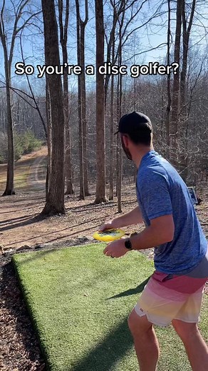 I play disc golf for a living. #discgolf