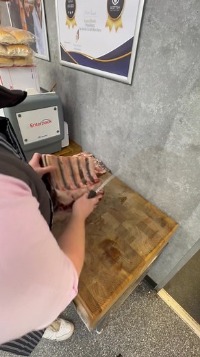 📸 Check out Ryan in action as he expertly bones out a dry-aged Aberdeen Angus Rib Eye! 🥩 The perfect cut, ready to be transformed into mouthwatering steaks for our counter. Shop online at WWW.BRIGGSYSBUTCHER.CO.UK #Butchery #DryAged #AberdeenAngus #SteakLovers | Briggsy's Quality Butchers