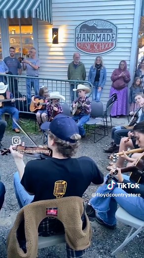 The Floyd Country Store on TikTok