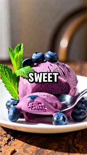 Healthy Blueberry Ice Cream 😋 Ingredients ▶️ Greek yogurt — 1 cup (240 g) ▶️ Frozen blueberries — 1 cup (140 g) ▶️ Honey — 1 tbsp (15 g) ▶️ Milk — 2 tbsp (30 ml) ▶️ Vanilla extract — 1/2 tsp (2 ml) Preparation 1️⃣ Add Greek yogurt, frozen blueberries, honey, milk, and vanilla extract to a bowl or blender. 2️⃣ Blend until smooth and creamy. 3️⃣ Pour into a container and freeze for about 1–2 hours until thick and scoopable. 4️⃣ Scoop into a bowl and top with fresh blueberries and mint. Nutrition 