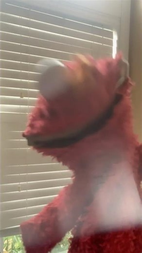 elmo world mr noodle about dancing