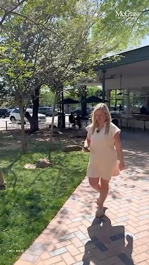 30 reactions · 3 comments | Client reveal! 爵 Would love to work with YOU on your next real estate transaction!  Let’s start planning! 918-515-0306 or DM me!  #mcgrawrealtors #tulsarealestate #tulsa #realestate #oklahoma #realestateagent #oklahomarealestate | Emily Rojas | Facebook