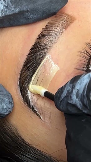 Eyebrow Waxing is ALWAYS Satisfying #shorts #shortsfeed #eyebrows #waxing