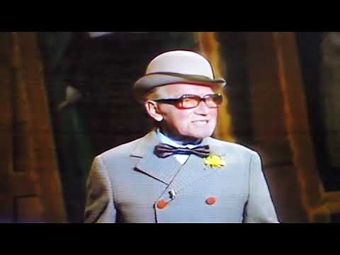 Arthur #Askey Including The Bee Song The Good Old Days