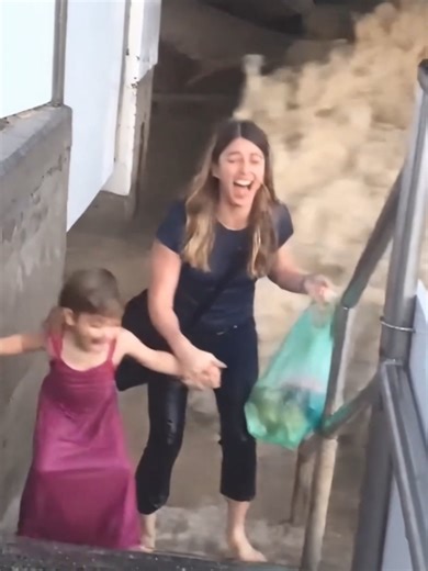 Funny wave 🌊 #Wave #Fall #Funny #shorts